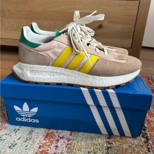 Adidas Men's Beige and Yellow Sneakers